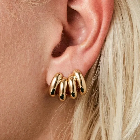 JENNY BIRD Mini Florence Earrings, High Polished 14K Gold - Picture 6 of 7